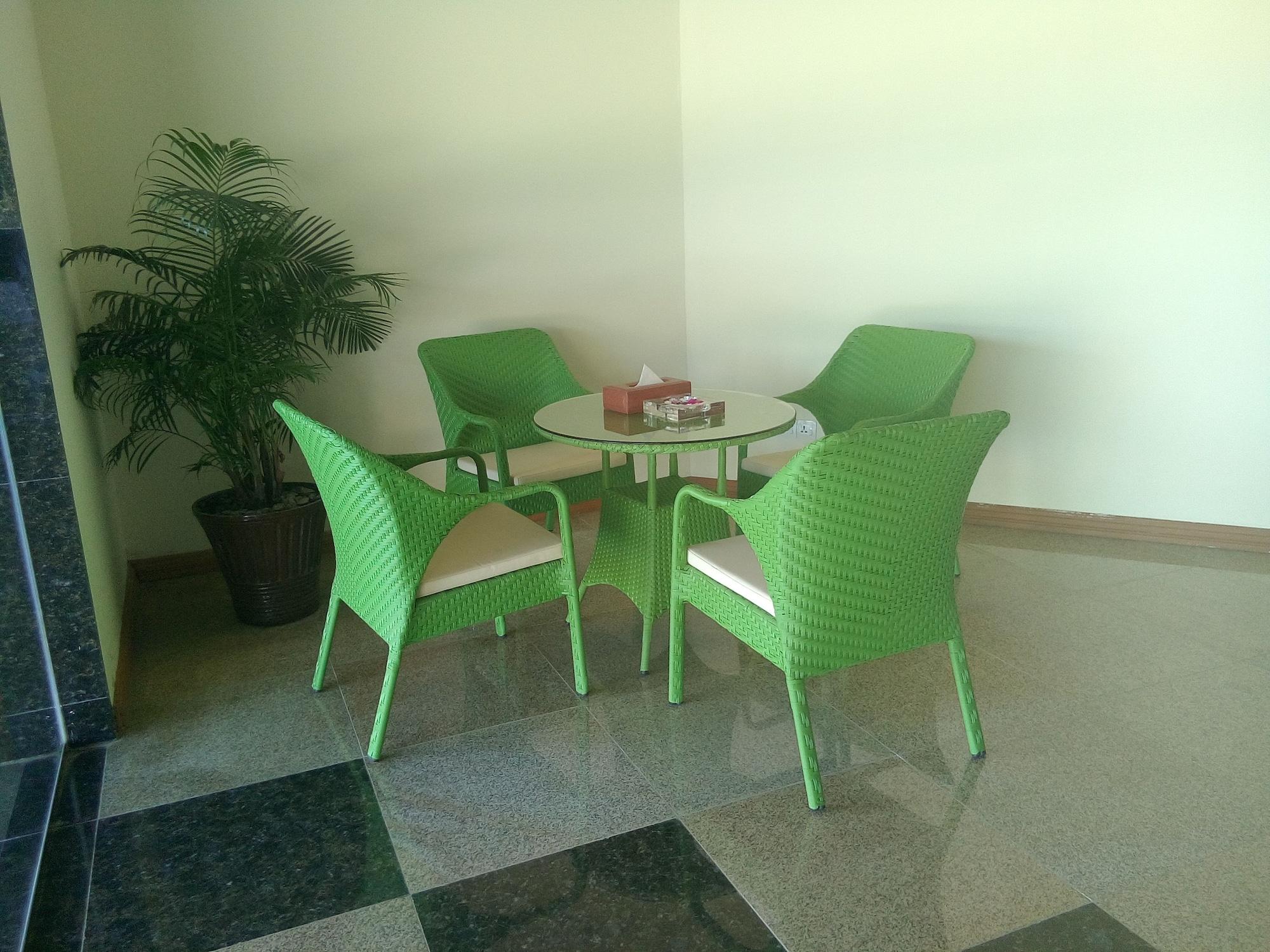 Vegas Hotel - Nay Pyi Taw Naypyidaw Exterior photo